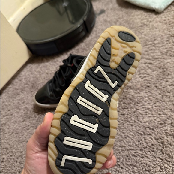Jordan retro 11 low - Picture 1 of 3